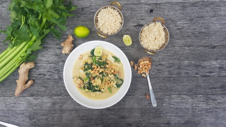 Lime leaf cauliflower dahl with spinach, brown rice and toasted cashews